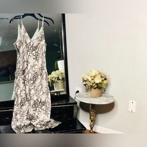 Satin Black and white dress